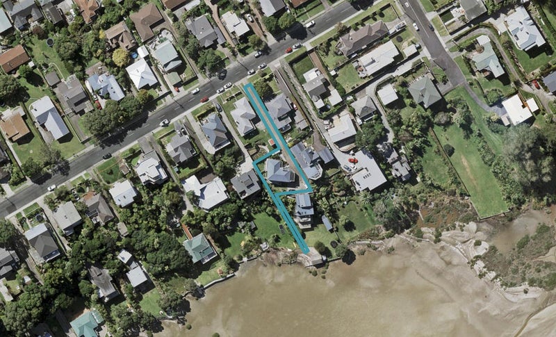 109A Norwood Road, Bayswater, Auckland - Carousel 1