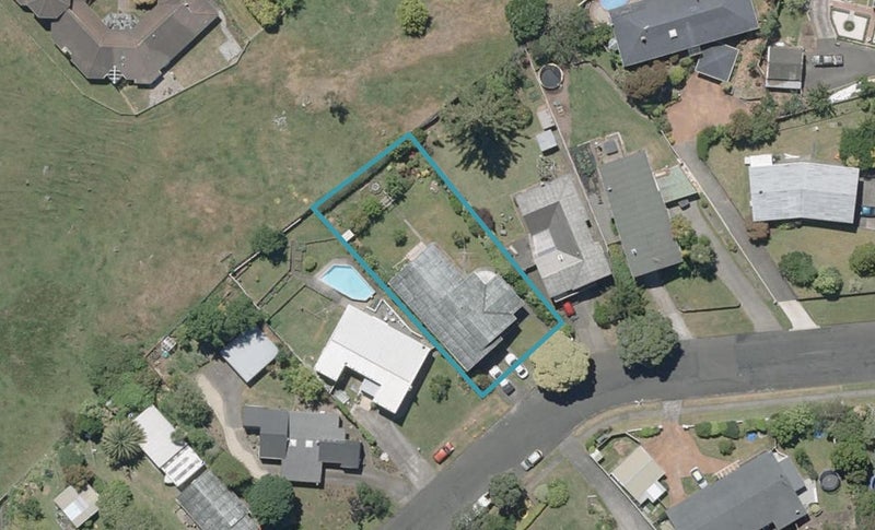 12 Virginia Heights, Otamatea, Whanganui - Carousel 1