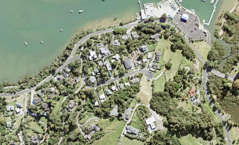 11 Kanuka Road, Sandspit, Warkworth - Carousel 1