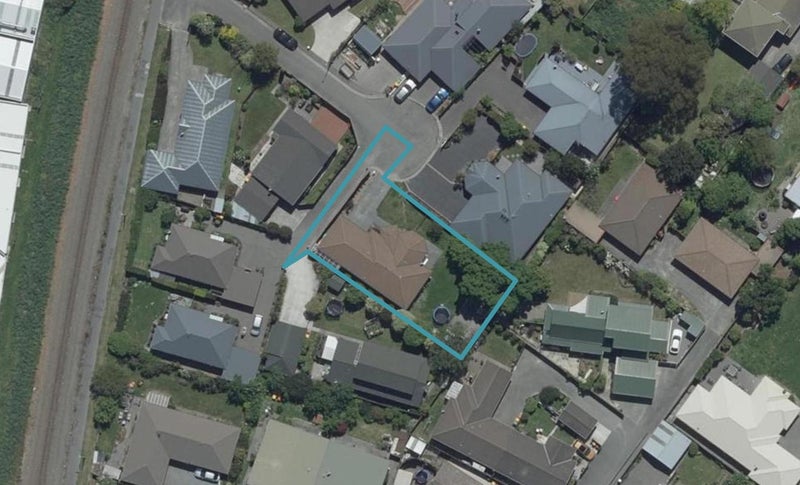7 Phoenix Lane, Northcote, Christchurch - Carousel 1