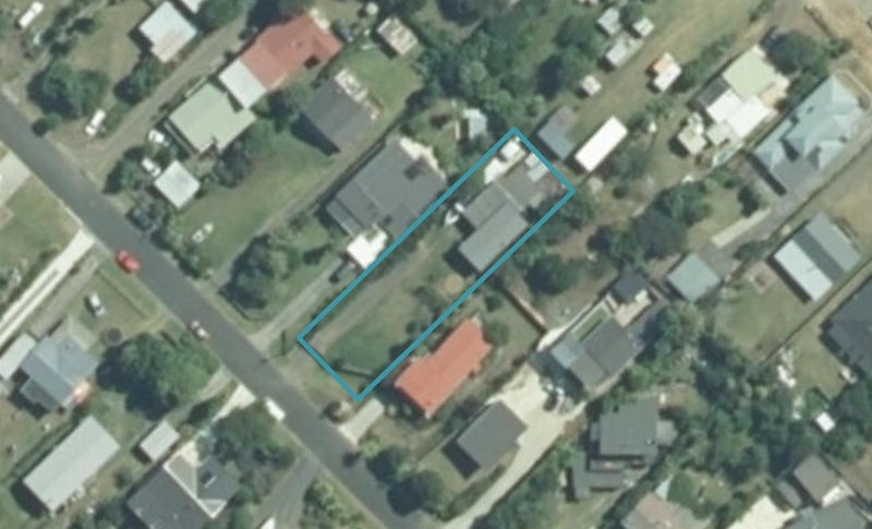 24 Smith Street, Raglan - Carousel 1