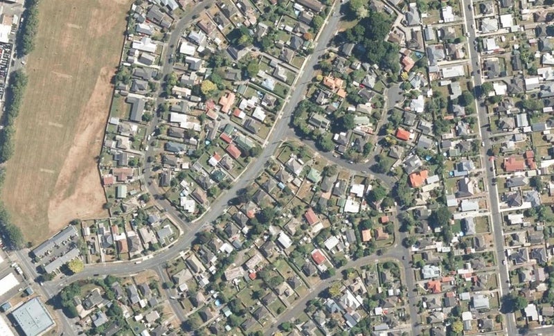 91 McLeod Street, Elderslea, Upper Hutt - Carousel 1