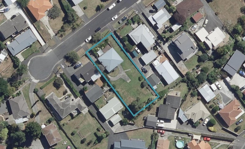 37 Windsor Road, Maeroa, Hamilton - Carousel 1
