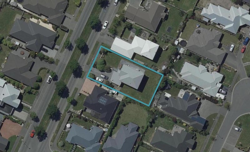 8 McMahon Drive, Aidanfield, Christchurch - Carousel 1