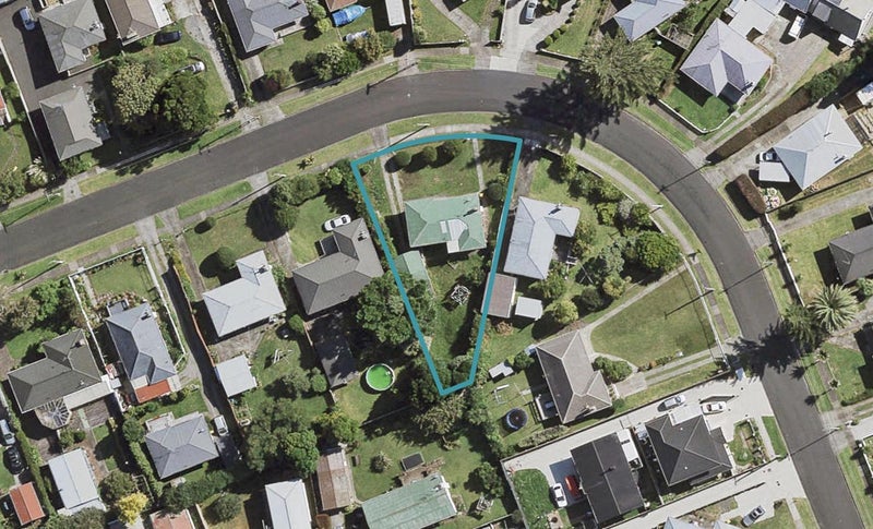16 Tawa Crescent, Manurewa, Auckland - Carousel 1
