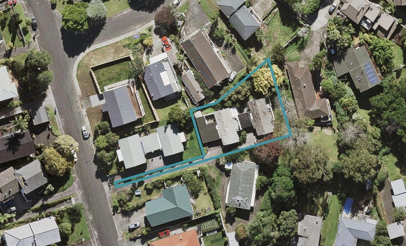 29A Bel Air Drive, Hillsborough, Auckland - Carousel 1