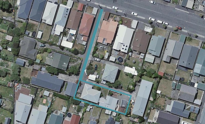 4A Endeavour Avenue, Lyall Bay, Wellington - Carousel 1
