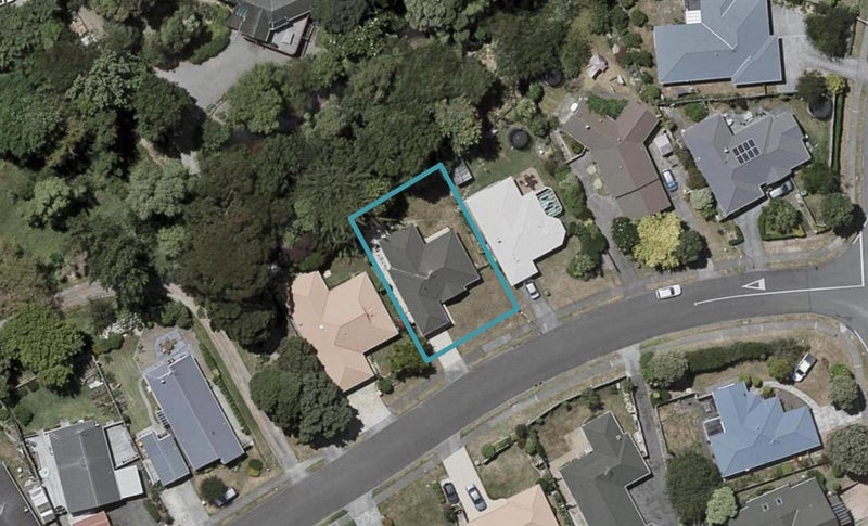 73 Campbell Avenue, Paraparaumu - Carousel 1