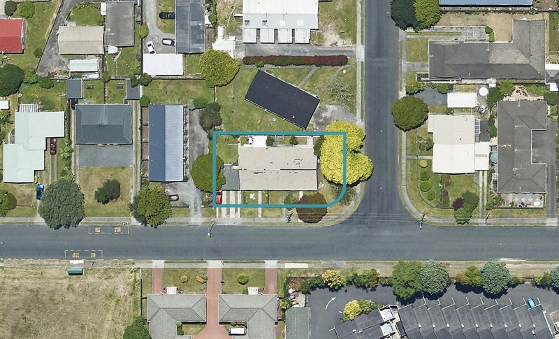 14 Mckee Avenue, Fenton Park, Rotorua - Carousel 1