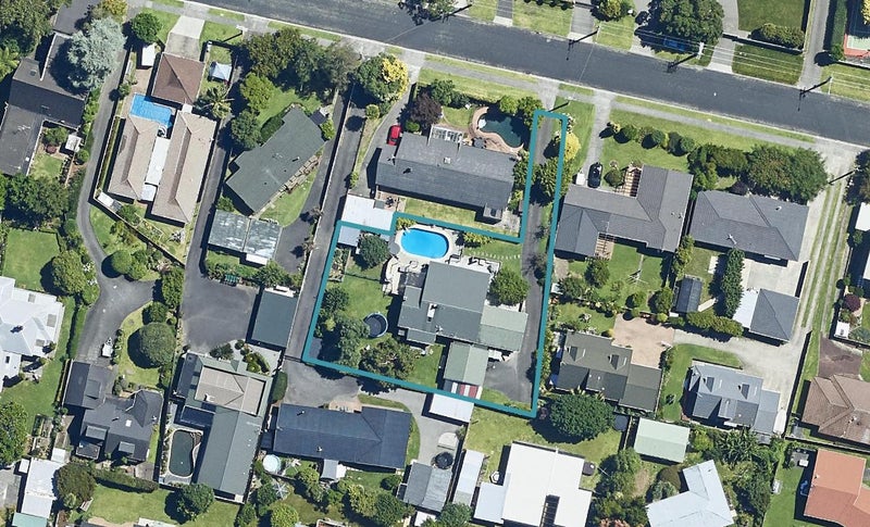 21 Hinewa Road, Otumoetai, Tauranga - Carousel 1