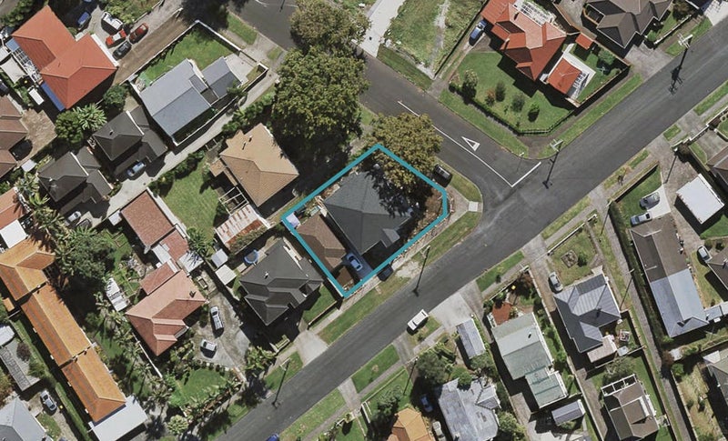 67 Landscape Road, Papatoetoe, Auckland - Carousel 1