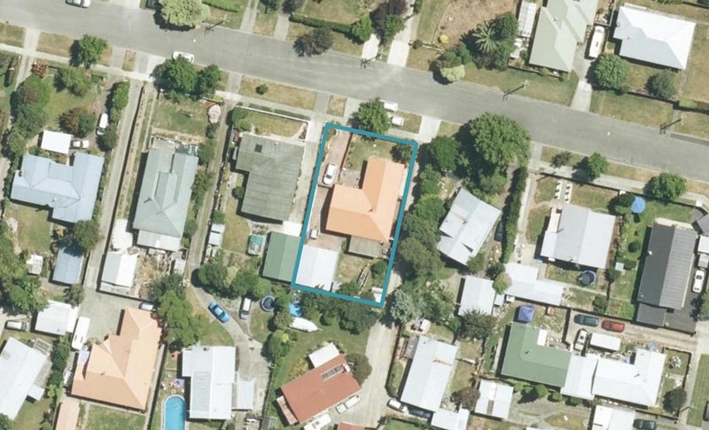 11 Lucas Street, Riversdale, Blenheim - Carousel 1