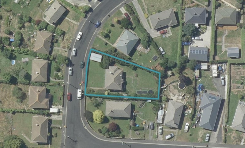27 Panmure Avenue, Calton Hill, Dunedin - Carousel 1