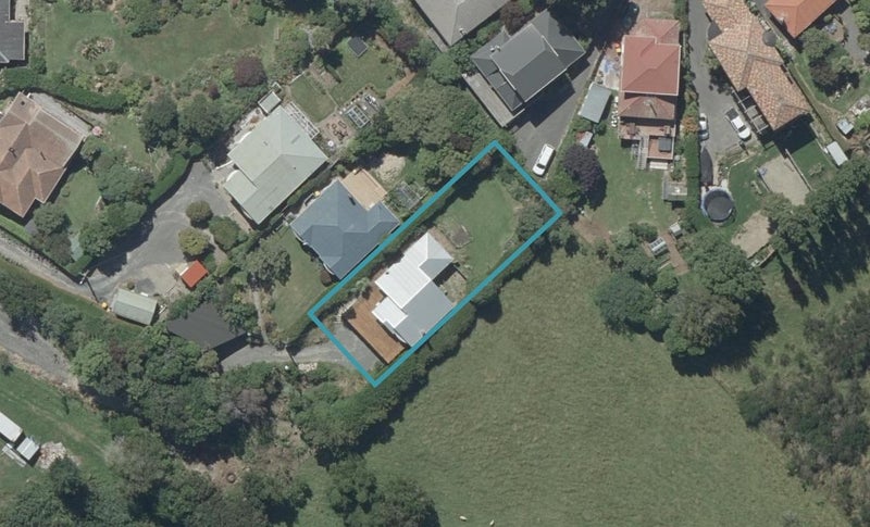 30 Grandview Crescent, Opoho, Dunedin - Carousel 1