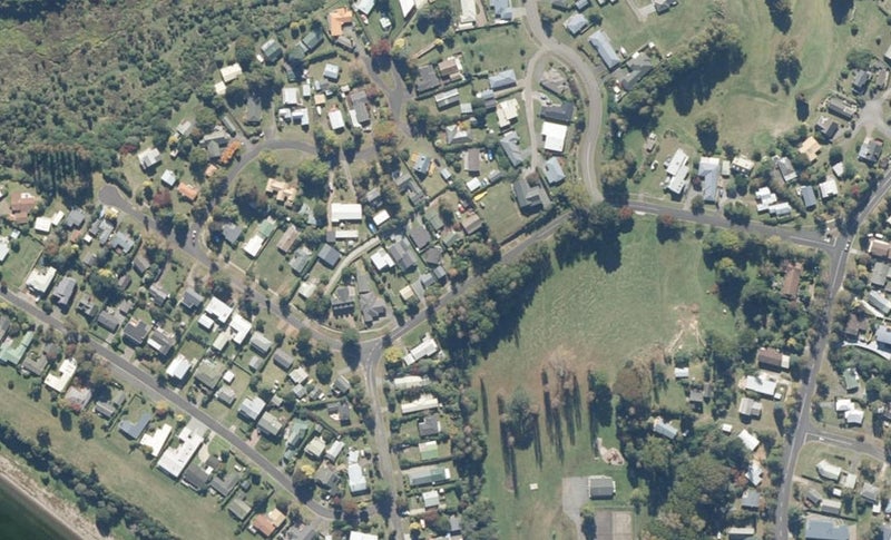 1/38 Kinloch Road, Kinloch, Taupō - Carousel 1