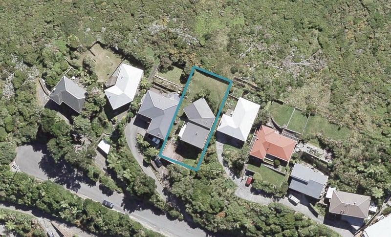 50 Titiro Moana Road, Korokoro, Lower Hutt - Carousel 1