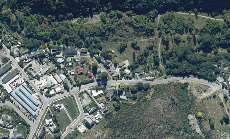 5 Gala Burn Lane, Arrowtown, Arrowtown - Carousel 1