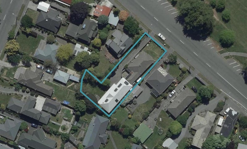 2/365 Avonhead Road, Avonhead, Christchurch - Carousel 1