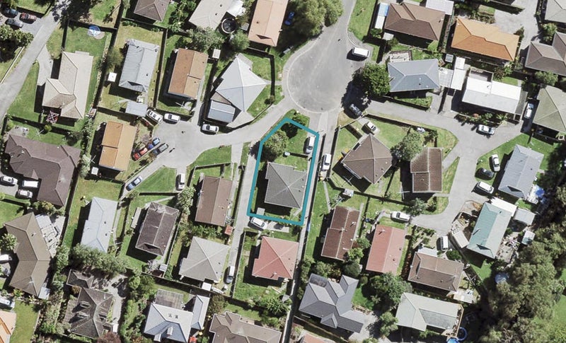 45 Selak Place, Glen Eden, Auckland - Carousel 1