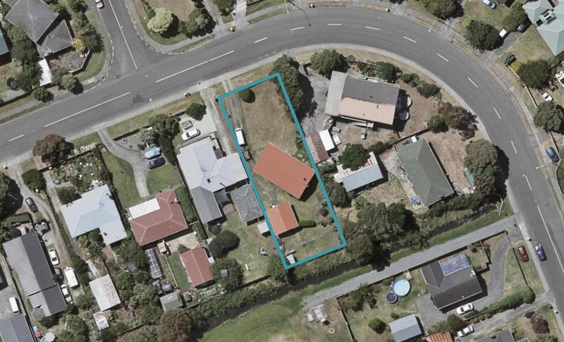 56 Te Kupe Road, Paraparaumu Beach, Paraparaumu - Carousel 1