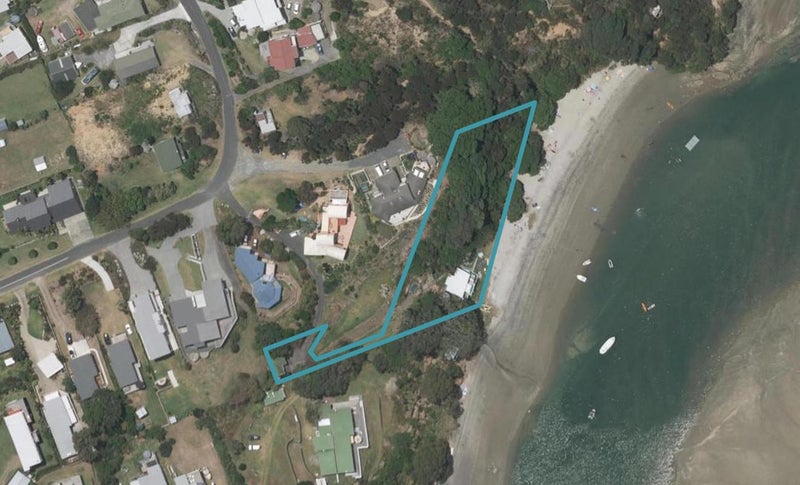 38 Findlay Street, Mangawhai Heads, Mangawhai - Carousel 1