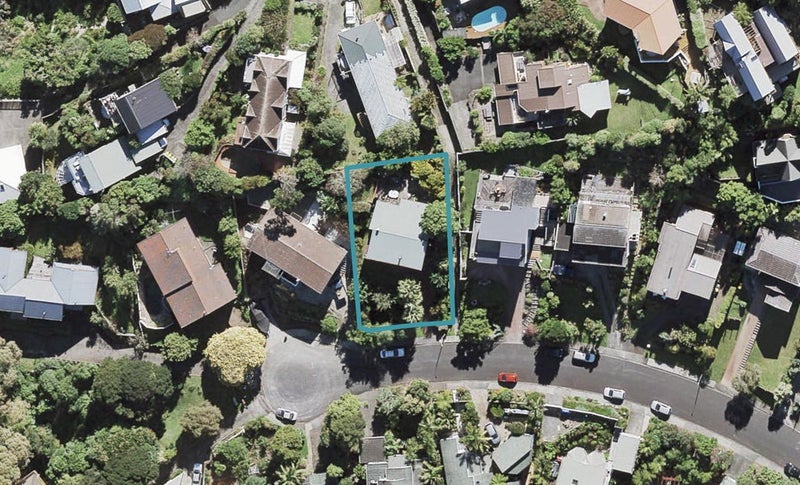 81 Rosecamp Road, Beach Haven, Auckland - Carousel 1