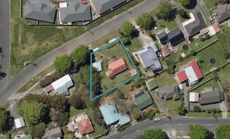 4 Jellicoe Street, Morningside, Whangarei - Carousel 1