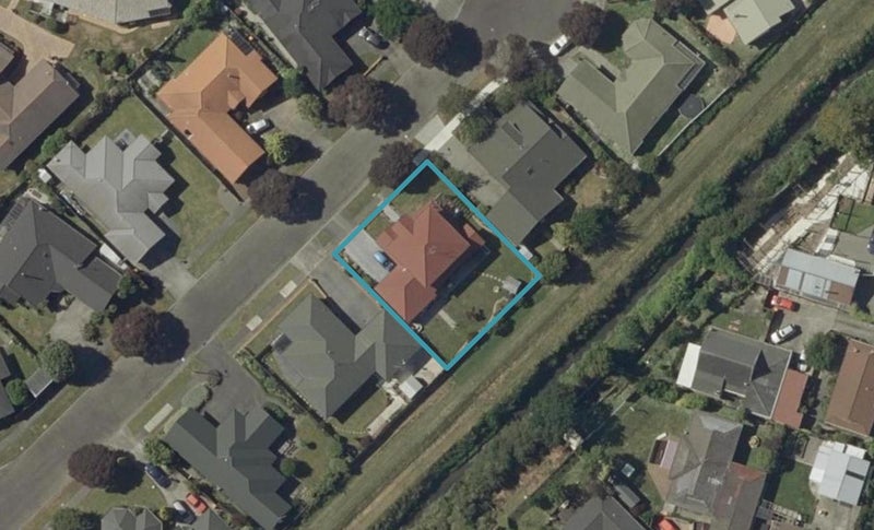 26 Caroline Crescent, Highbury, Palmerston North - Carousel 1