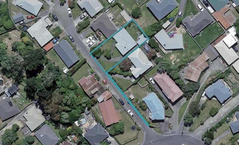 6 Dunmail Way, Newlands, Wellington - Carousel 1