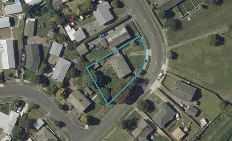 39 Ellesmere Crescent, Highbury, Palmerston North - Carousel 1