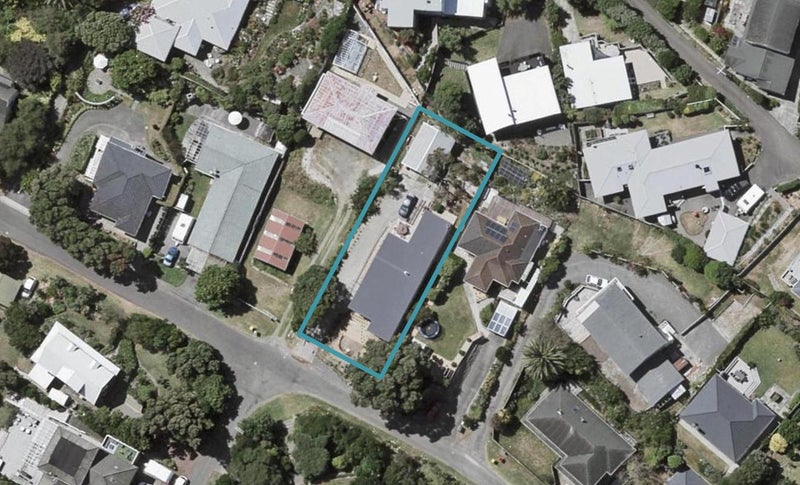 13 Arthur Street, Paraparaumu Beach, Paraparaumu - Carousel 1