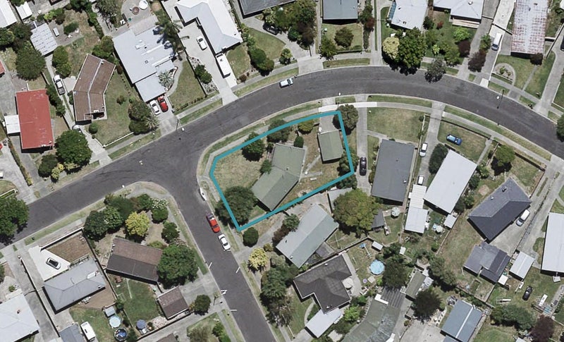 32 Canterbury Street, Tamatea, Napier - Carousel 1