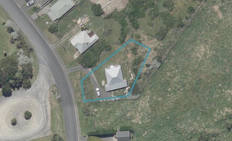 355 Tomahawk Road, Ocean Grove, Dunedin - Carousel 1