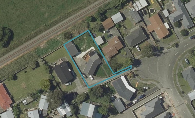 25 Sutherland Crescent, Westbrook, Palmerston North - Carousel 1
