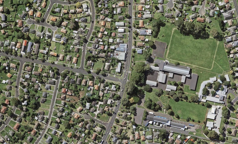 89 Tripoli Road, Panmure, Auckland - Carousel 1