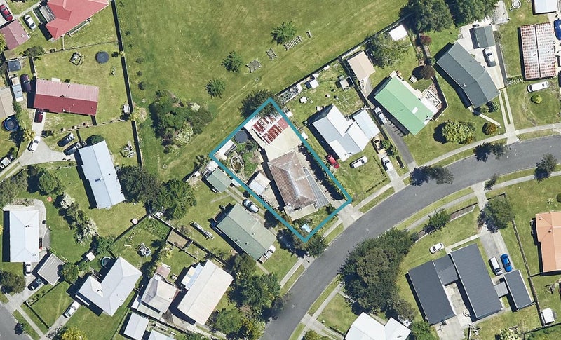 11 Emerald Street, Pukehangi, Rotorua - Carousel 1
