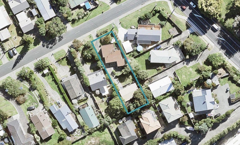4 Scott Road, Stanmore Bay, Whangaparaoa - Carousel 1