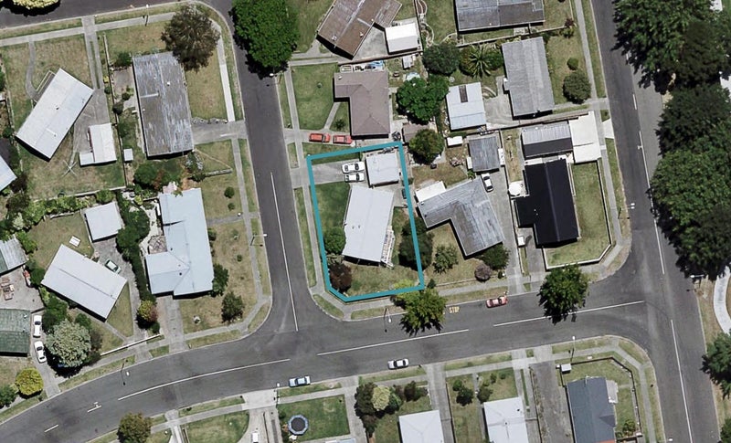 2 Salisbury Avenue, Tamatea, Napier - Carousel 1