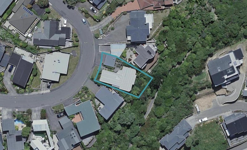33 Rama Crescent, Khandallah, Wellington - Carousel 1