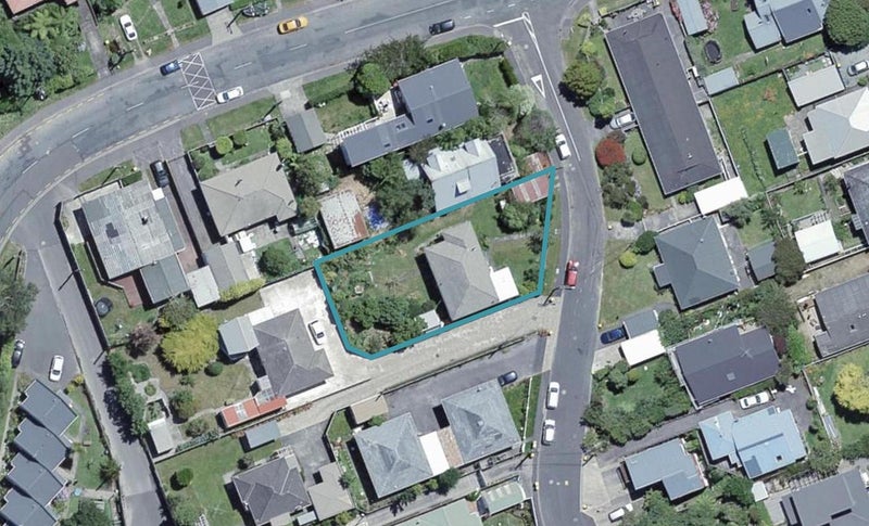 15 Eagle Street, Karori, Wellington - Carousel 1