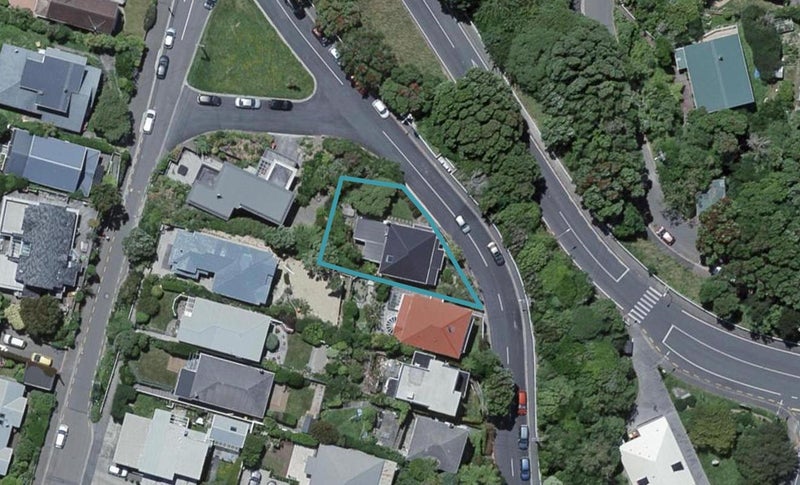 77 Wadestown Road, Wadestown, Wellington - Carousel 1