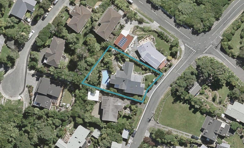 82 Pomare Road, Tirohanga, Lower Hutt - Carousel 1