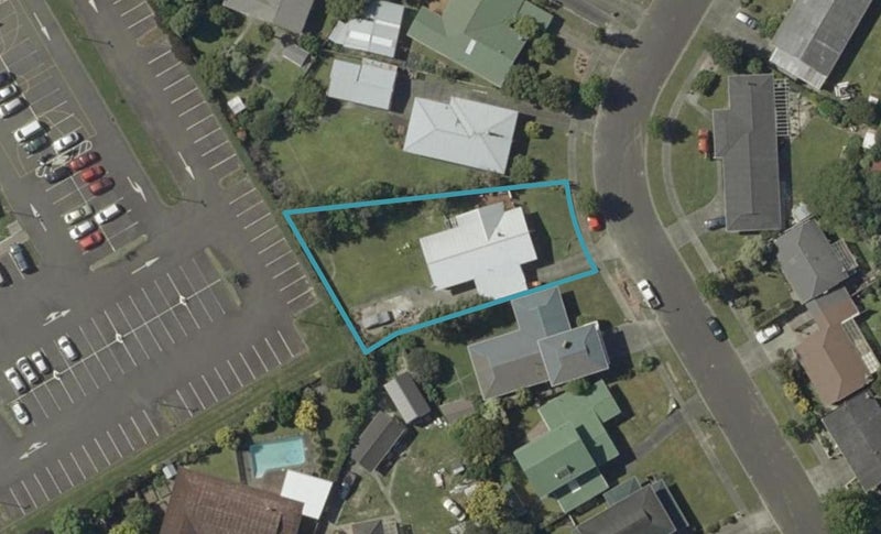 7 Anaru Place, Awapuni, Palmerston North - Carousel 1