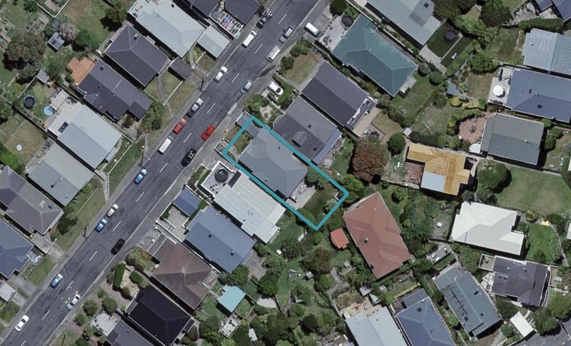 15 Hohiria Road, Hataitai, Wellington - Carousel 1