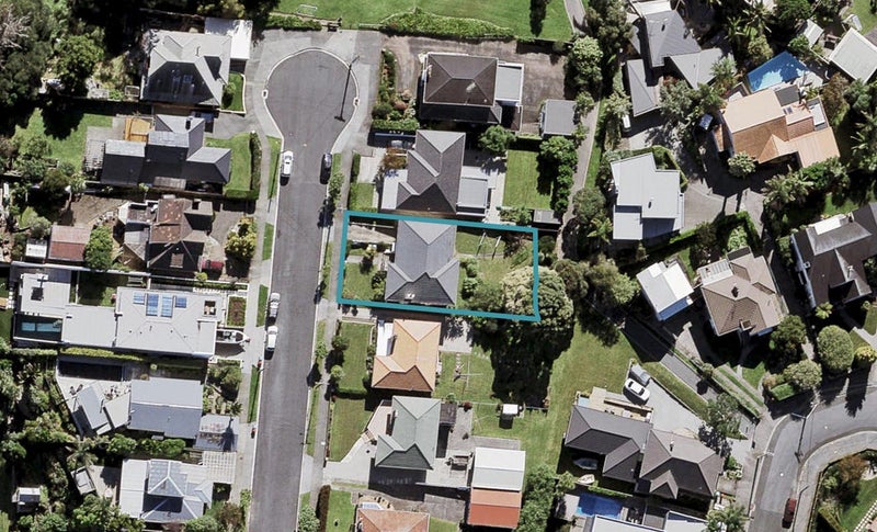 35 Westmere Park Avenue, Westmere, Auckland - Carousel 1