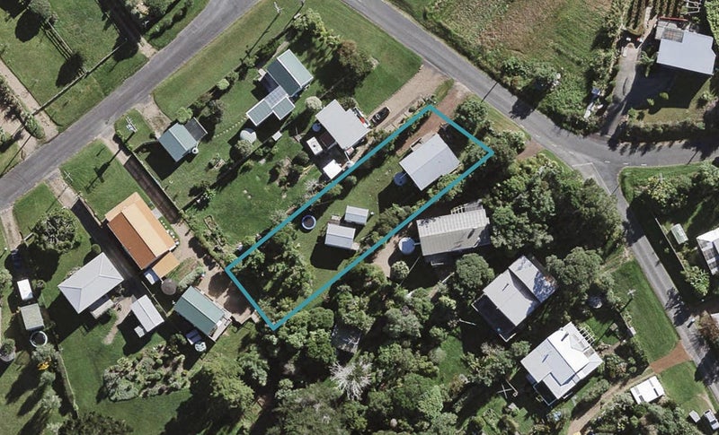 18 Eden Terrace, Onetangi, Waiheke Island - Carousel 1