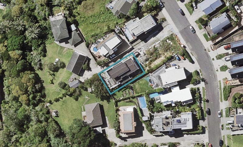 48 Takitimu Street, Orakei, Auckland - Carousel 1