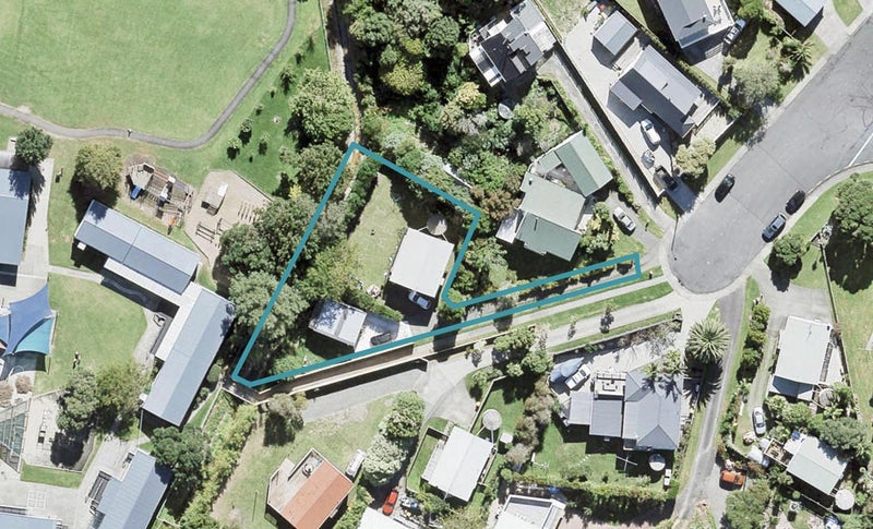 50 Zealandia Road, Manly, Whangaparaoa - Carousel 1