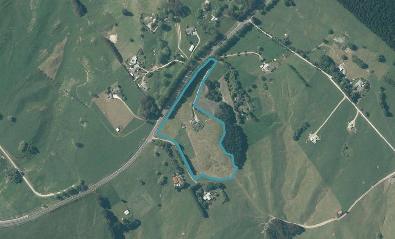706 State Highway 5, Wairakei, Taupo - Carousel 1