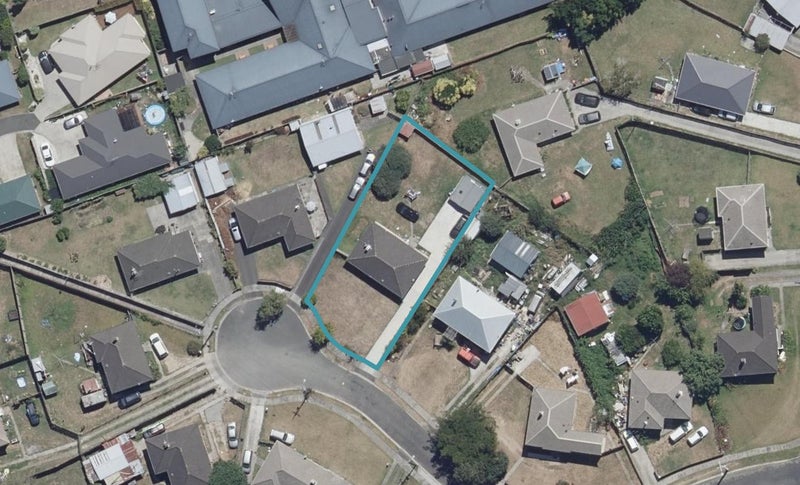 6 Marlowe Place, Enderley, Hamilton - Carousel 1